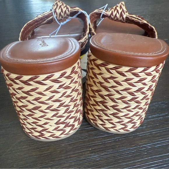 Woven slip ons - Picture 3 of 7